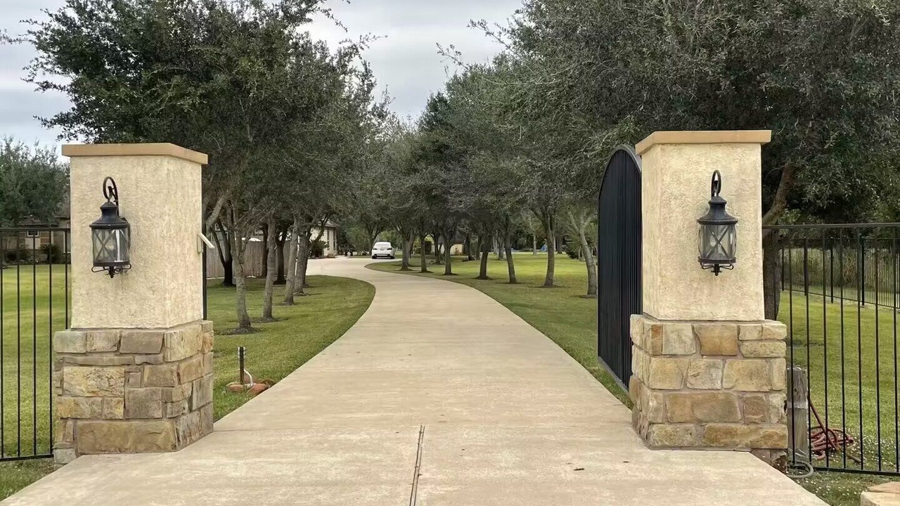 Photo of Outdoor in Iowa Colony