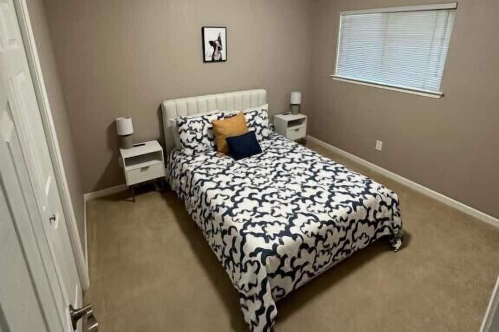 Photo of Bedroom in Carmichael