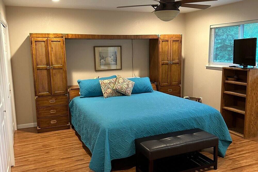 Photo of Bedroom in Carmichael
