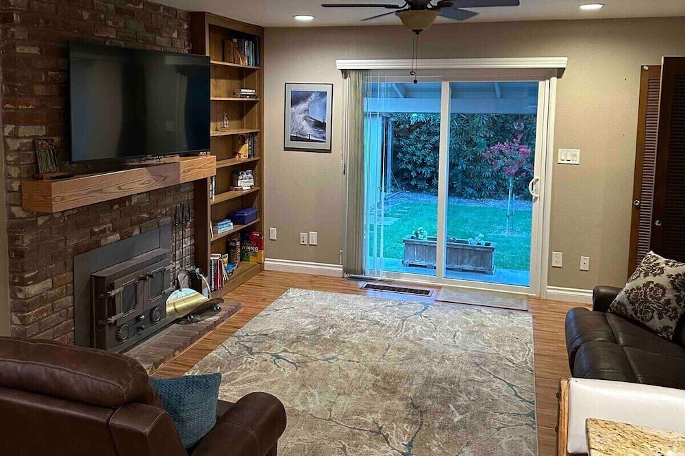 Photo of Others in Carmichael