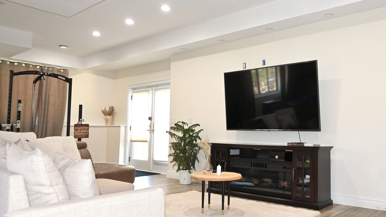 Photo of Livingroom in Wolcott