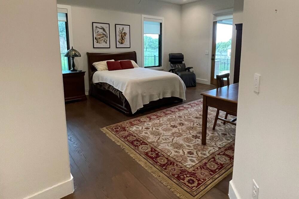 Photo of Bedroom in Barton Creek Lakeside