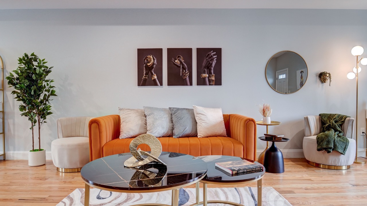 Photo of Others in The Hill