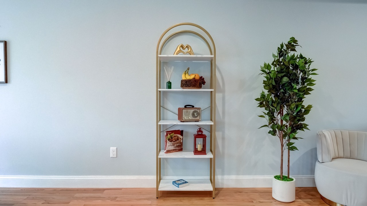 Photo of Others in The Hill