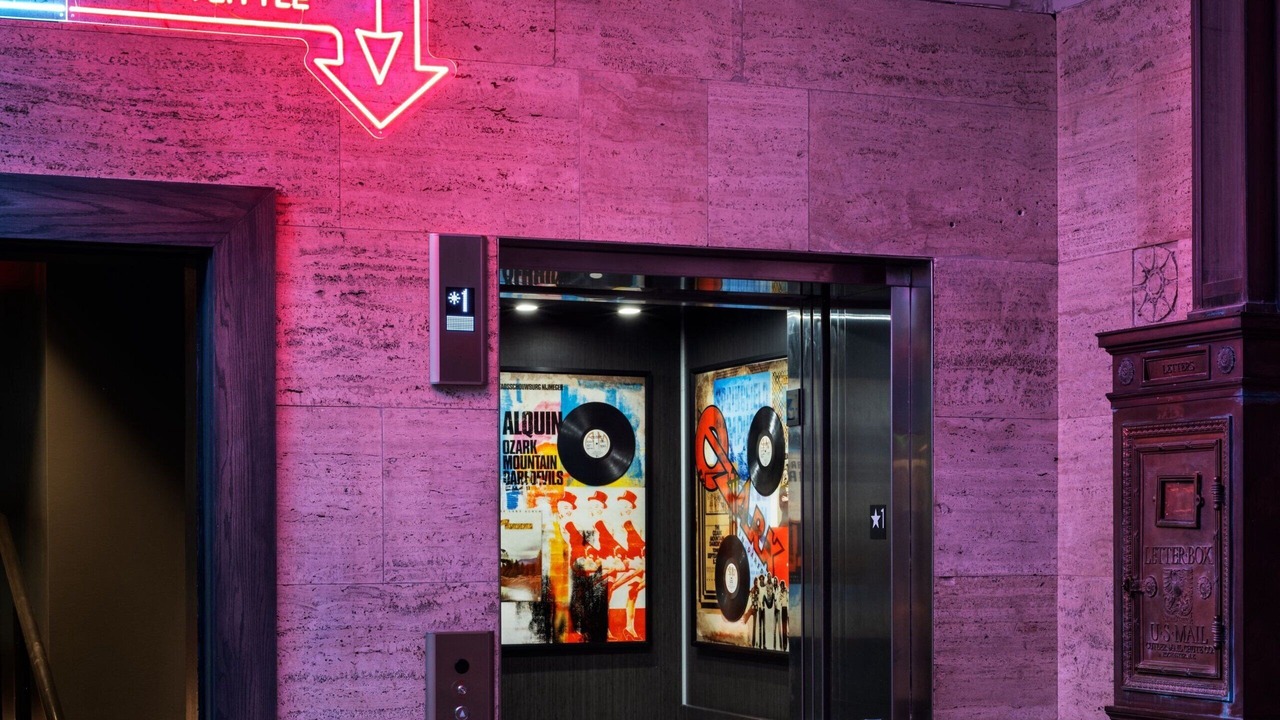 Photo of Others in Downtown Springfield