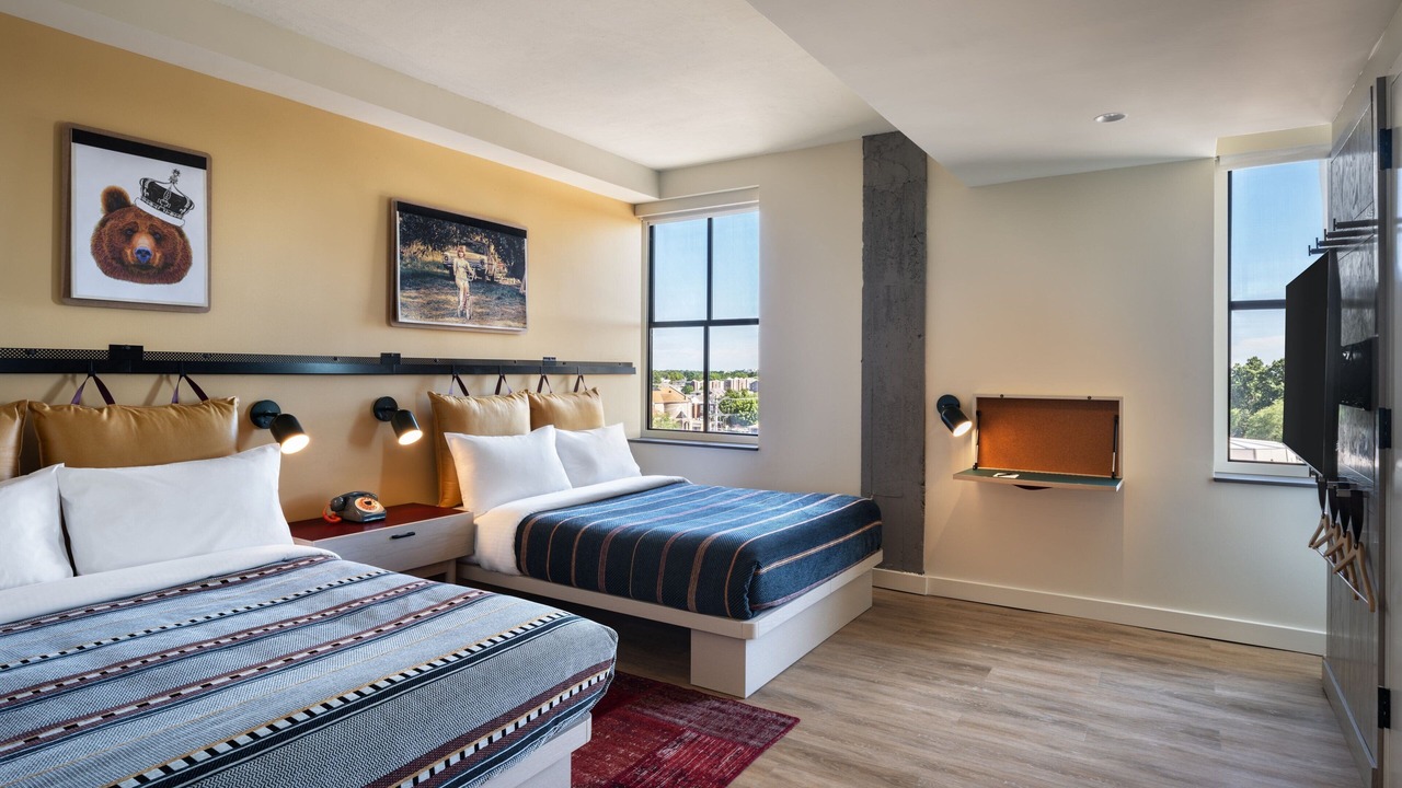 Photo of Others in Downtown Springfield