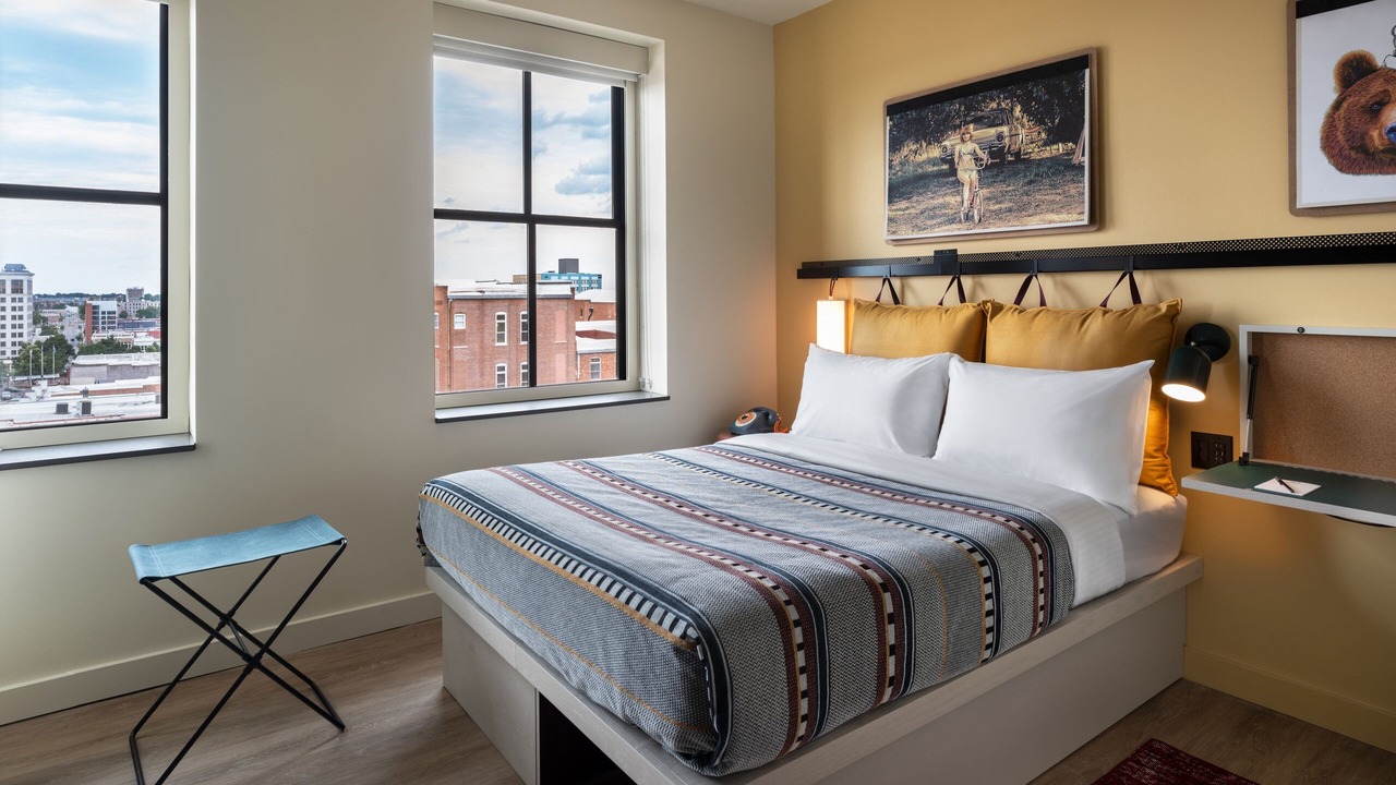 Photo of Others in Downtown Springfield