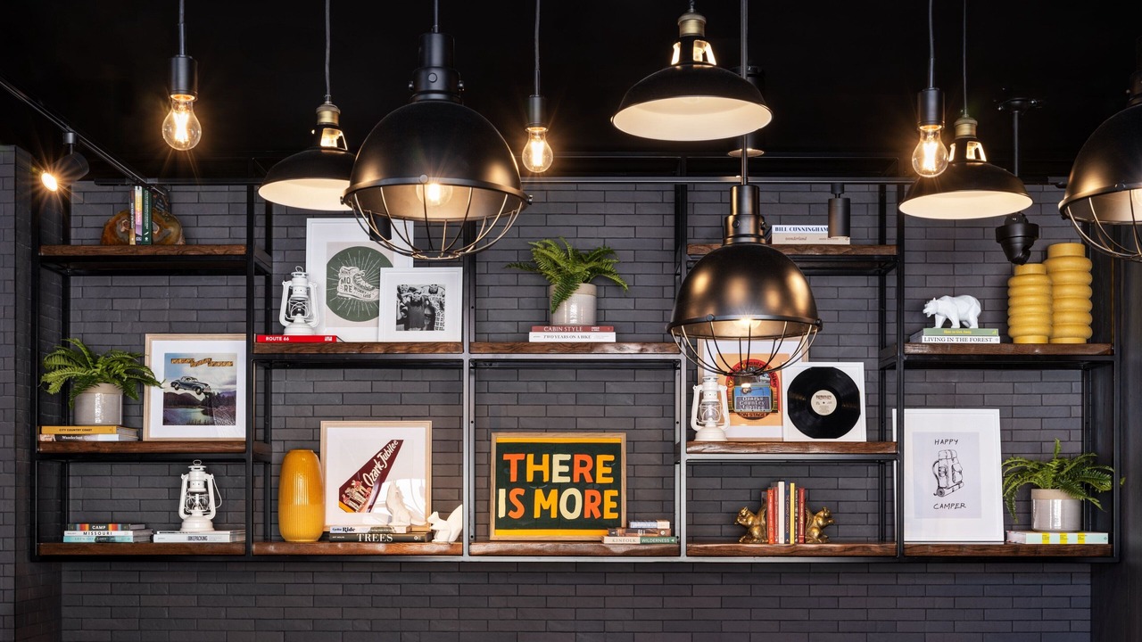 Photo of Others in Downtown Springfield