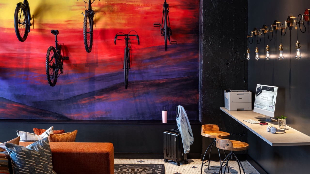 Photo of Others in Downtown Springfield