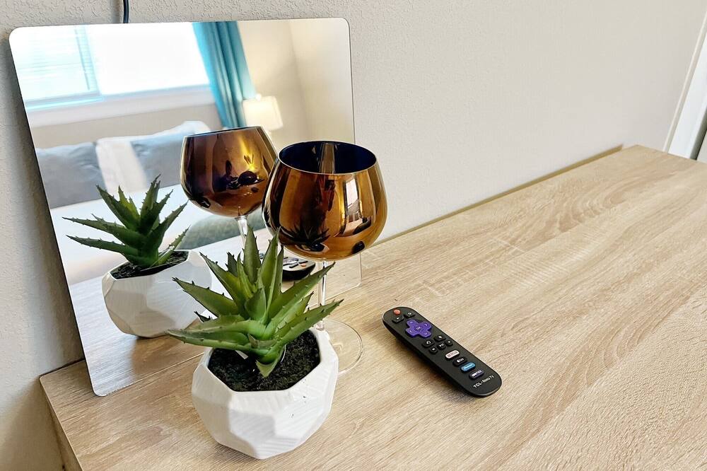 Photo of Bedroom in Orange