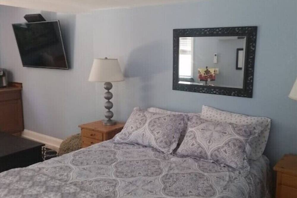 Photo of Bedroom in Sea Scape