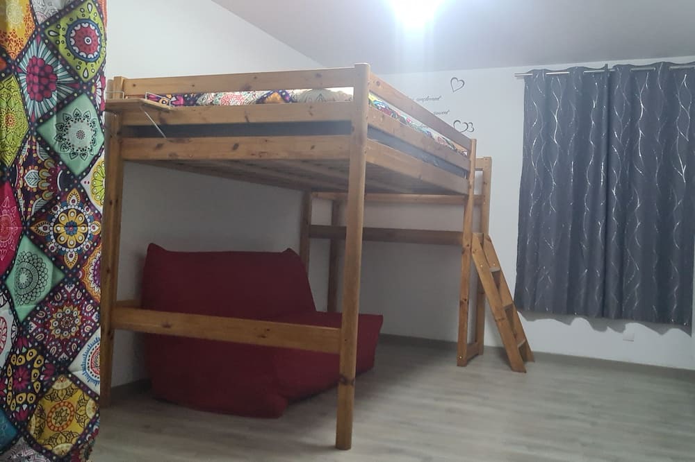 Photo of Bedroom in Lahayville