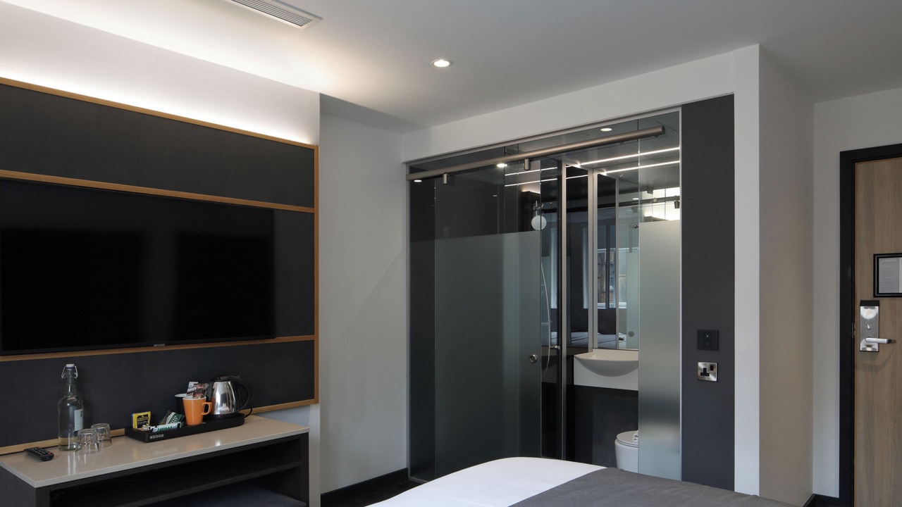 Photo of Bedroom in Covent Garden