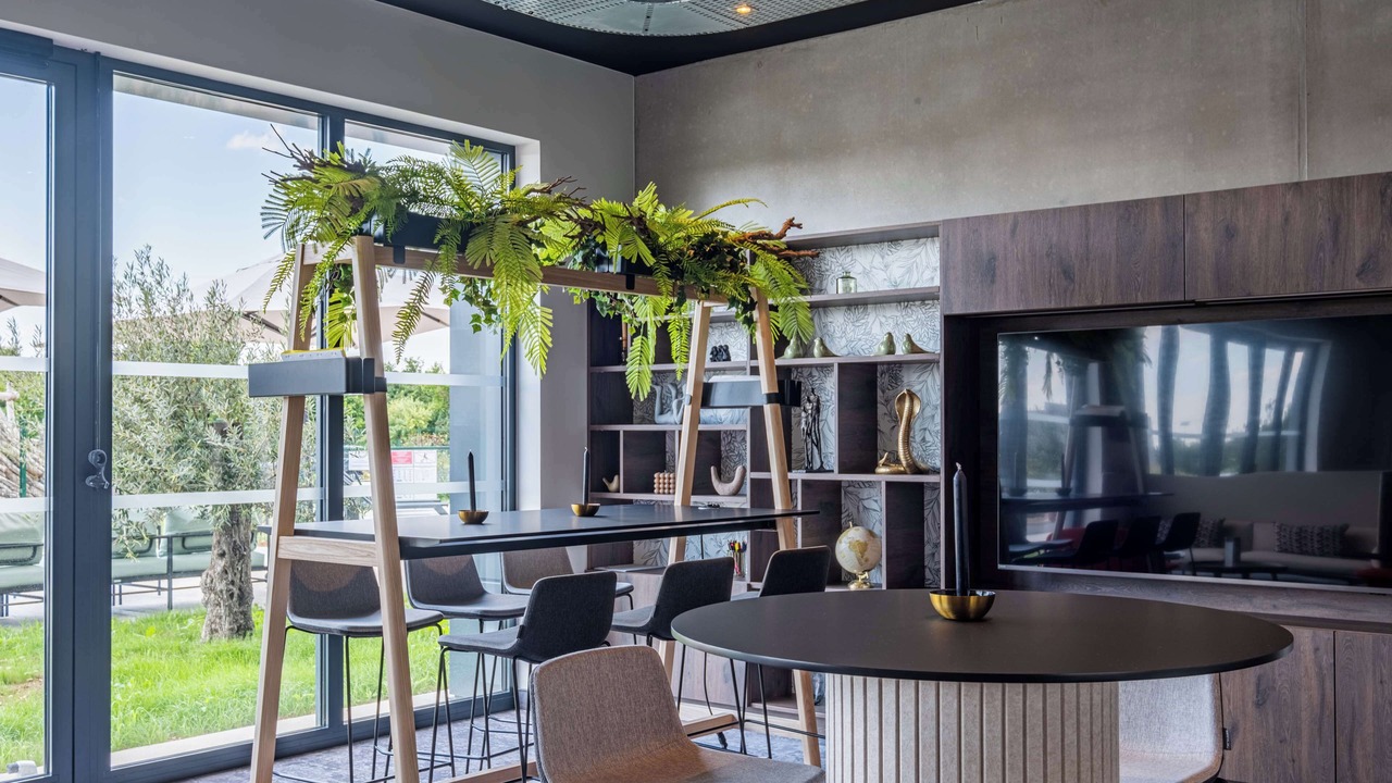 Photo of Others in Deols