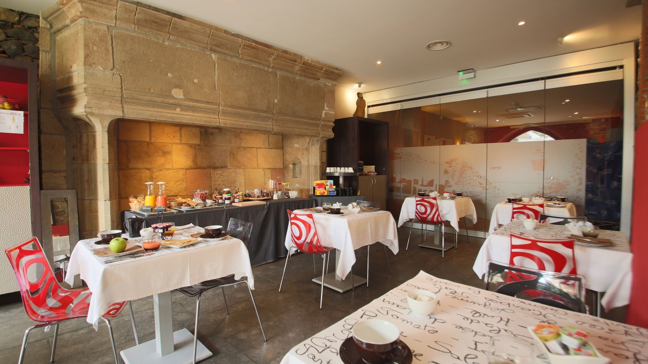 Photo of Others in Beaulieu-sur-Dordogne