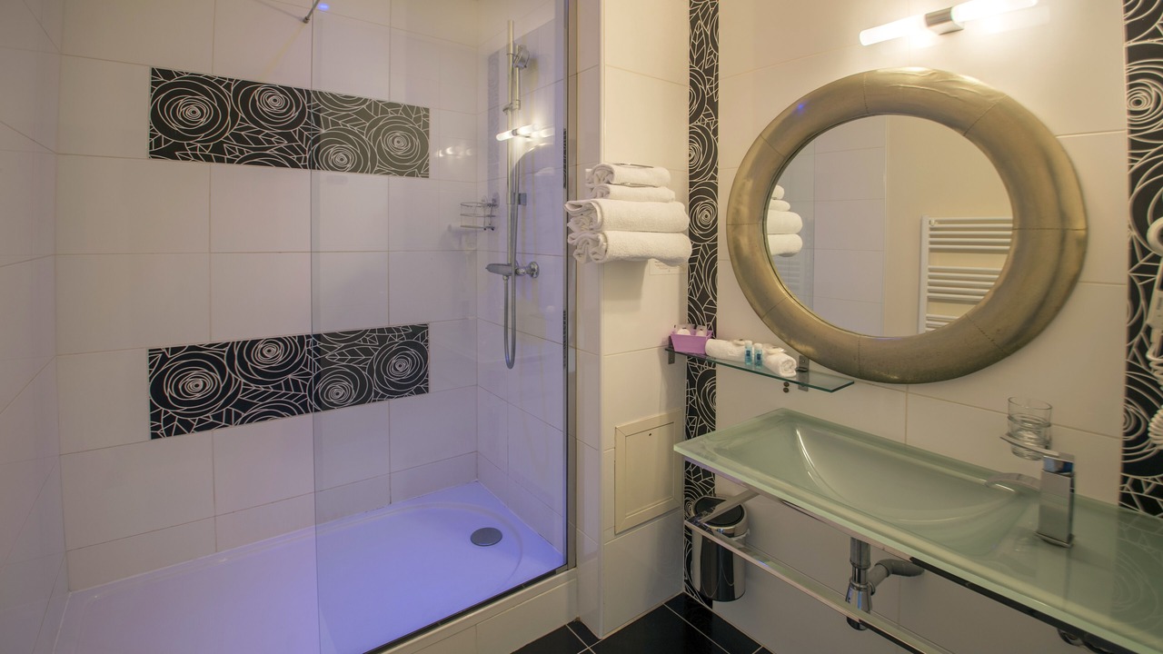 Photo of Bathroom in Beaulieu-sur-Dordogne