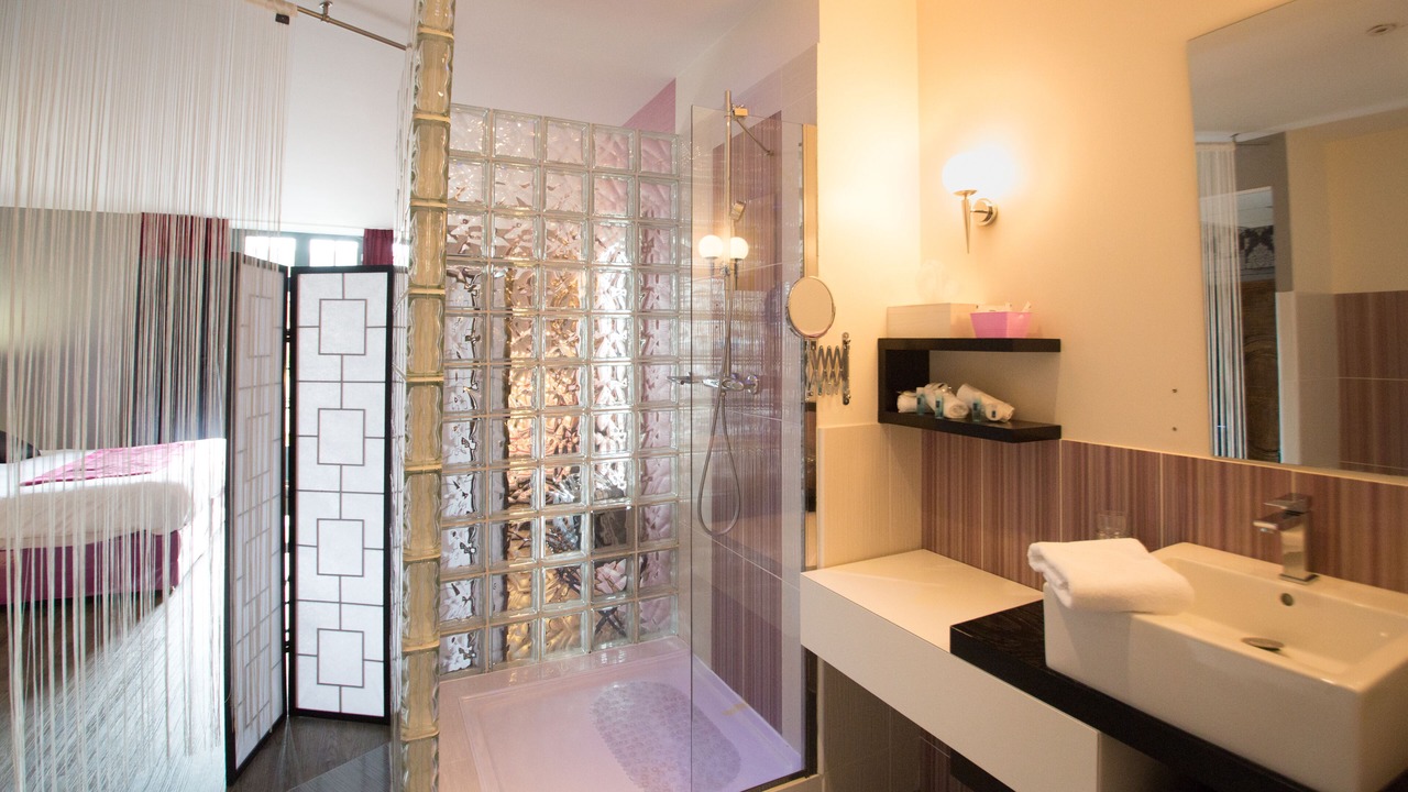 Photo of Bathroom in Beaulieu-sur-Dordogne