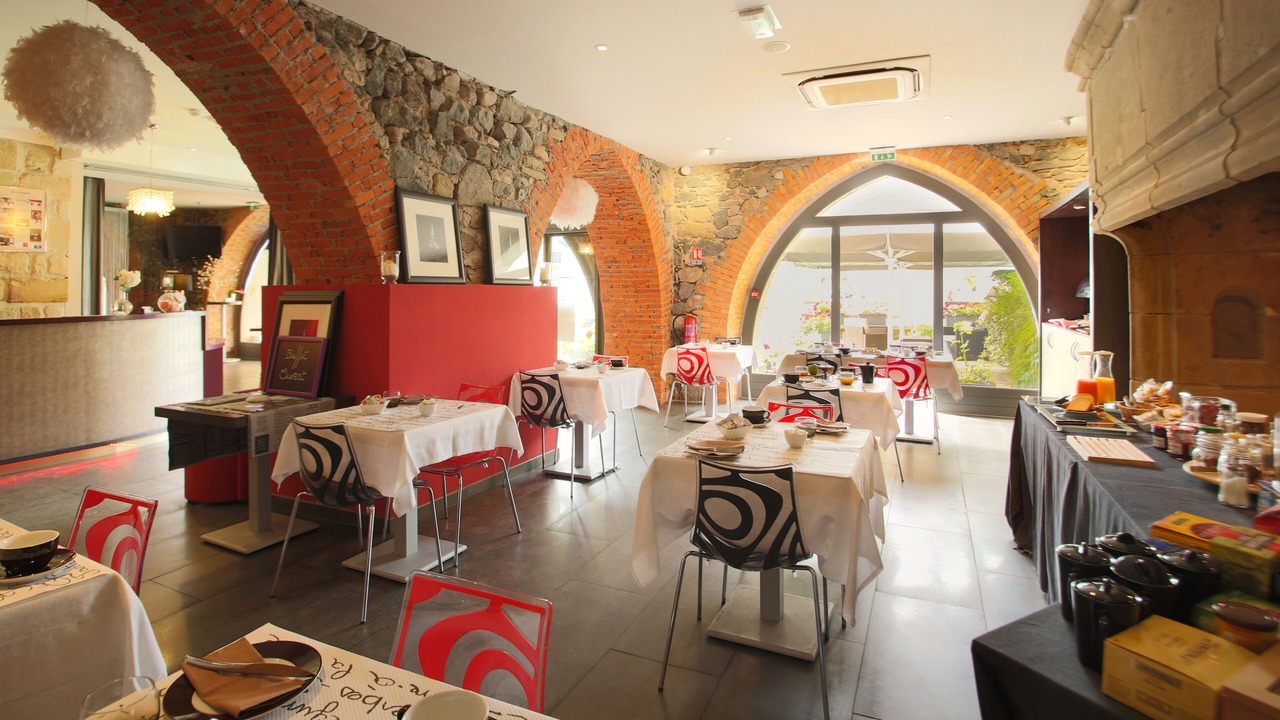 Photo of Others in Beaulieu-sur-Dordogne