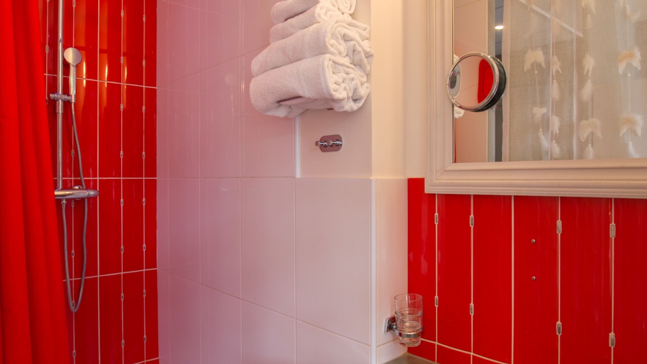 Photo of Bathroom in Beaulieu-sur-Dordogne