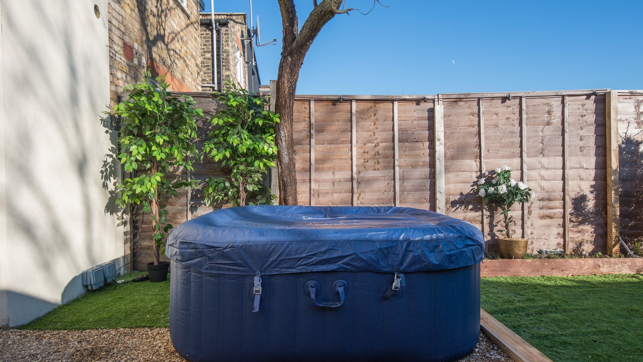 Photo of Outdoor in Loughton