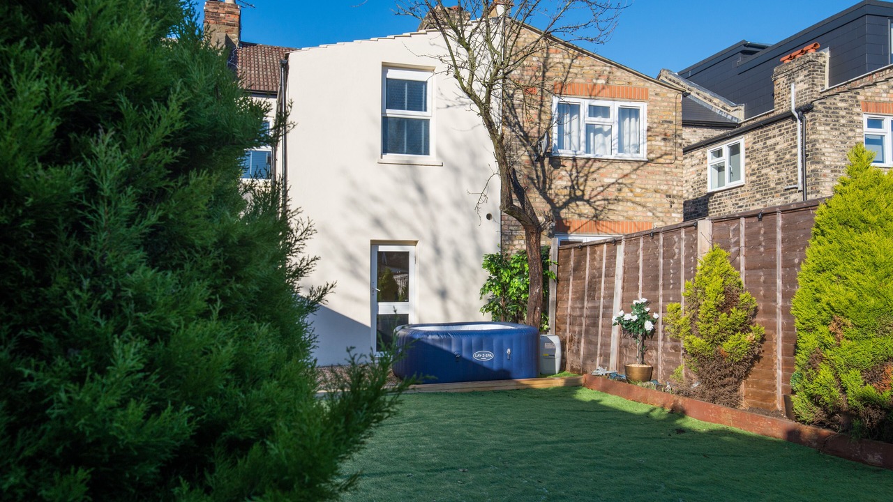 Photo of Outdoor in Loughton