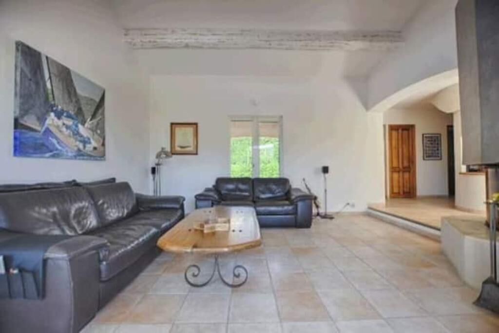 Photo of Livingroom in Le Beausset