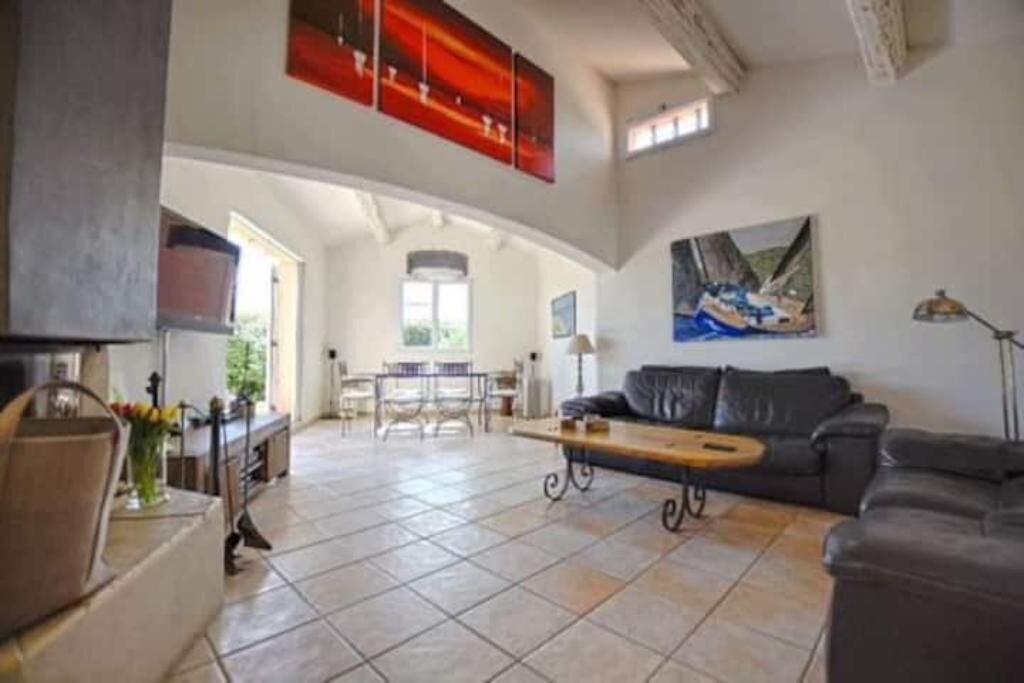 Photo of Livingroom in Le Beausset