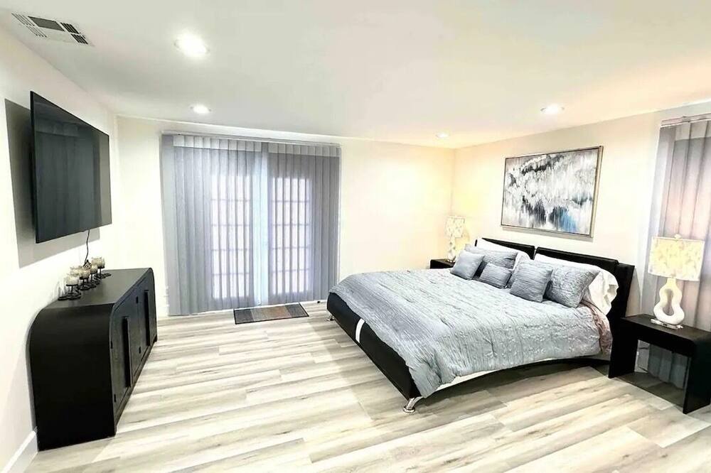 Photo of Bedroom in West Covina