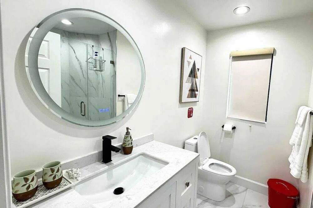 Photo of Bathroom in West Covina