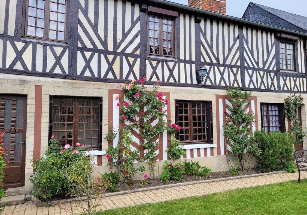 Photo of Buildings in Beuvron-en-Auge