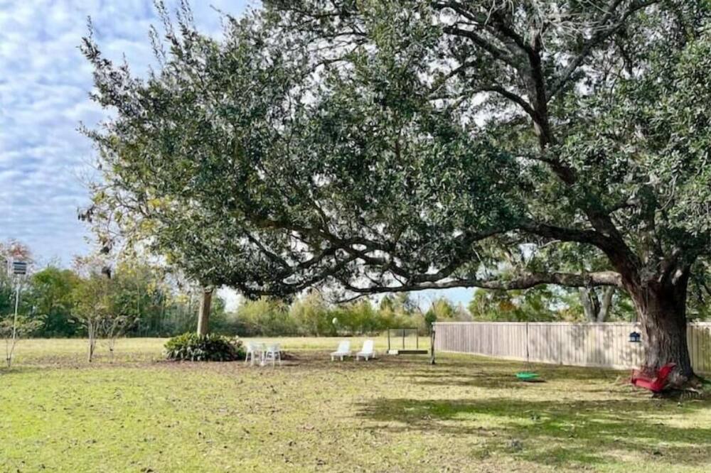 Photo of Outdoor in Breaux Bridge