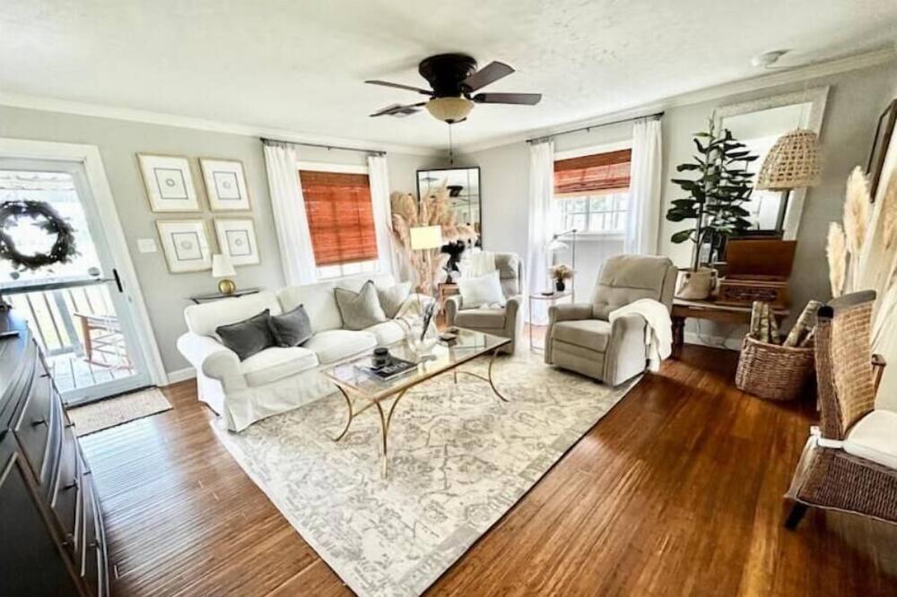 Photo of Livingroom in Breaux Bridge