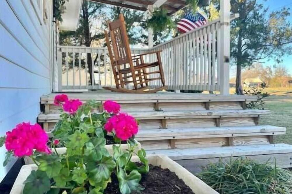 Photo of Outdoor in Breaux Bridge