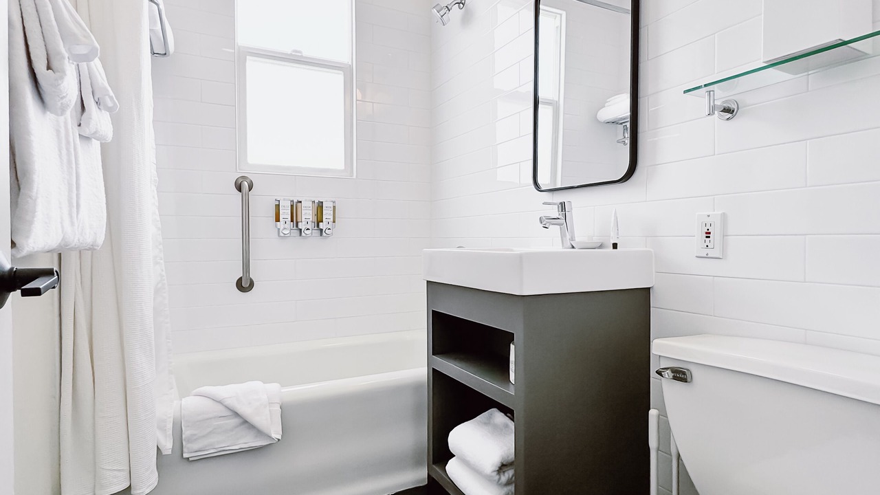 Photo of Others in Theater District