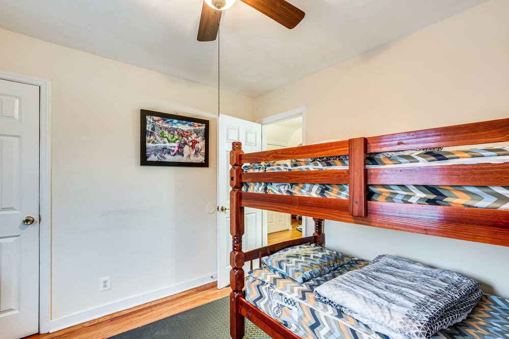 Photo of Bedroom in Dumont