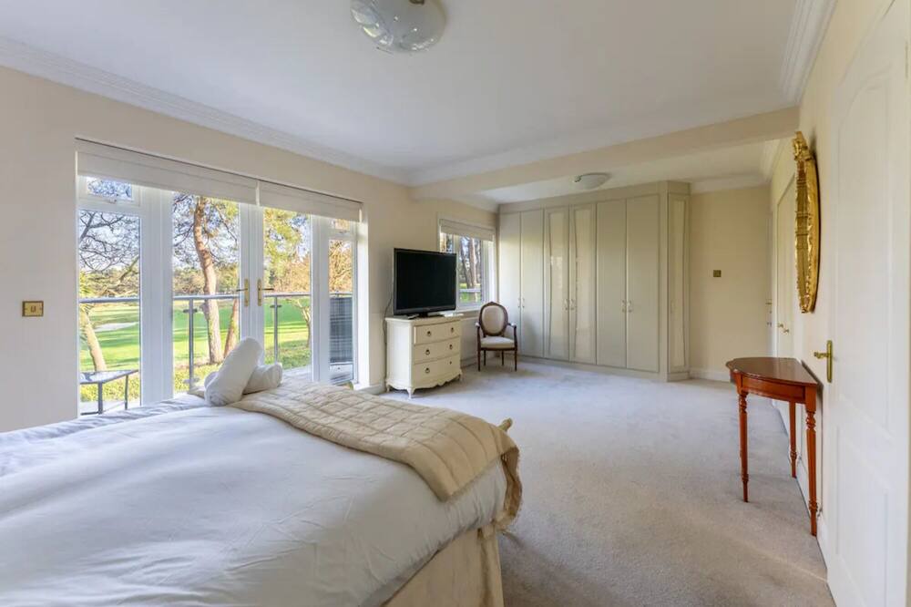 Photo of Bedroom in Ferndown