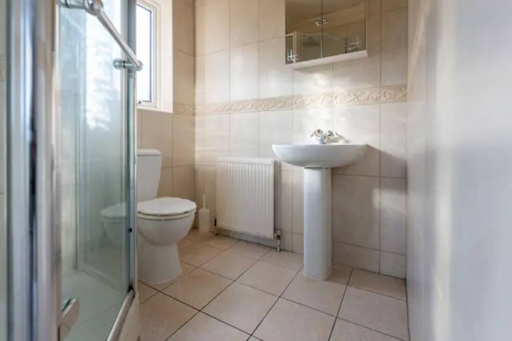 Photo of Bathroom in Ferndown