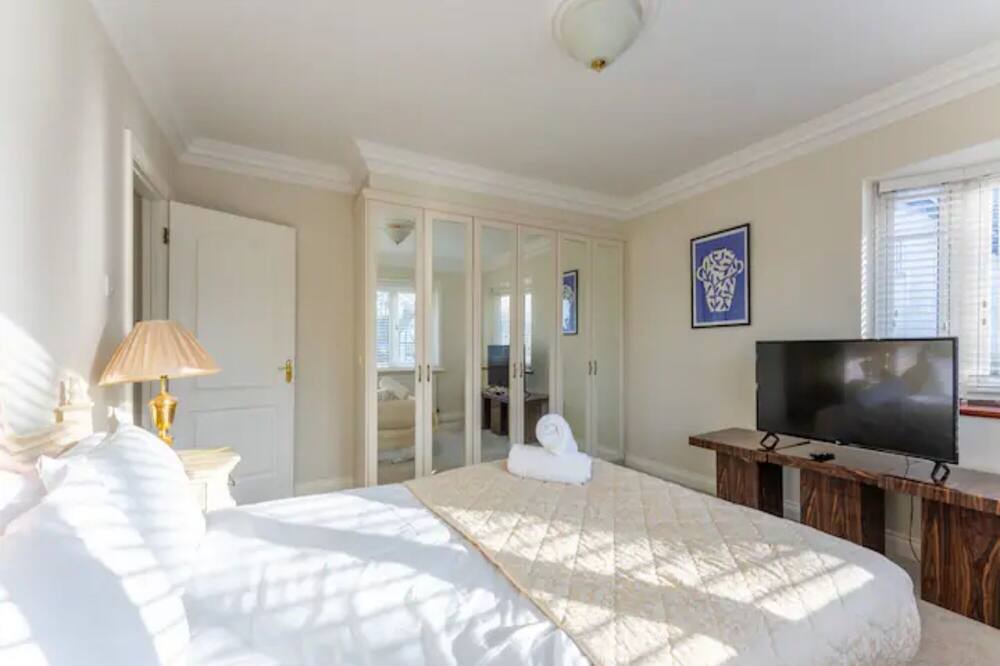 Photo of Bedroom in Ferndown