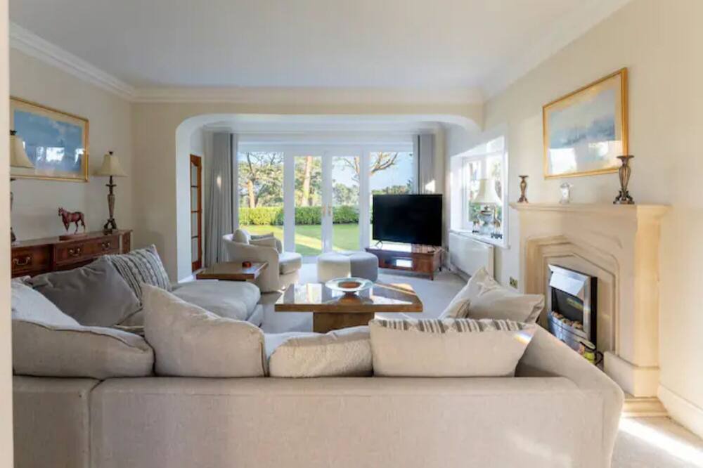 Photo of Livingroom in Ferndown