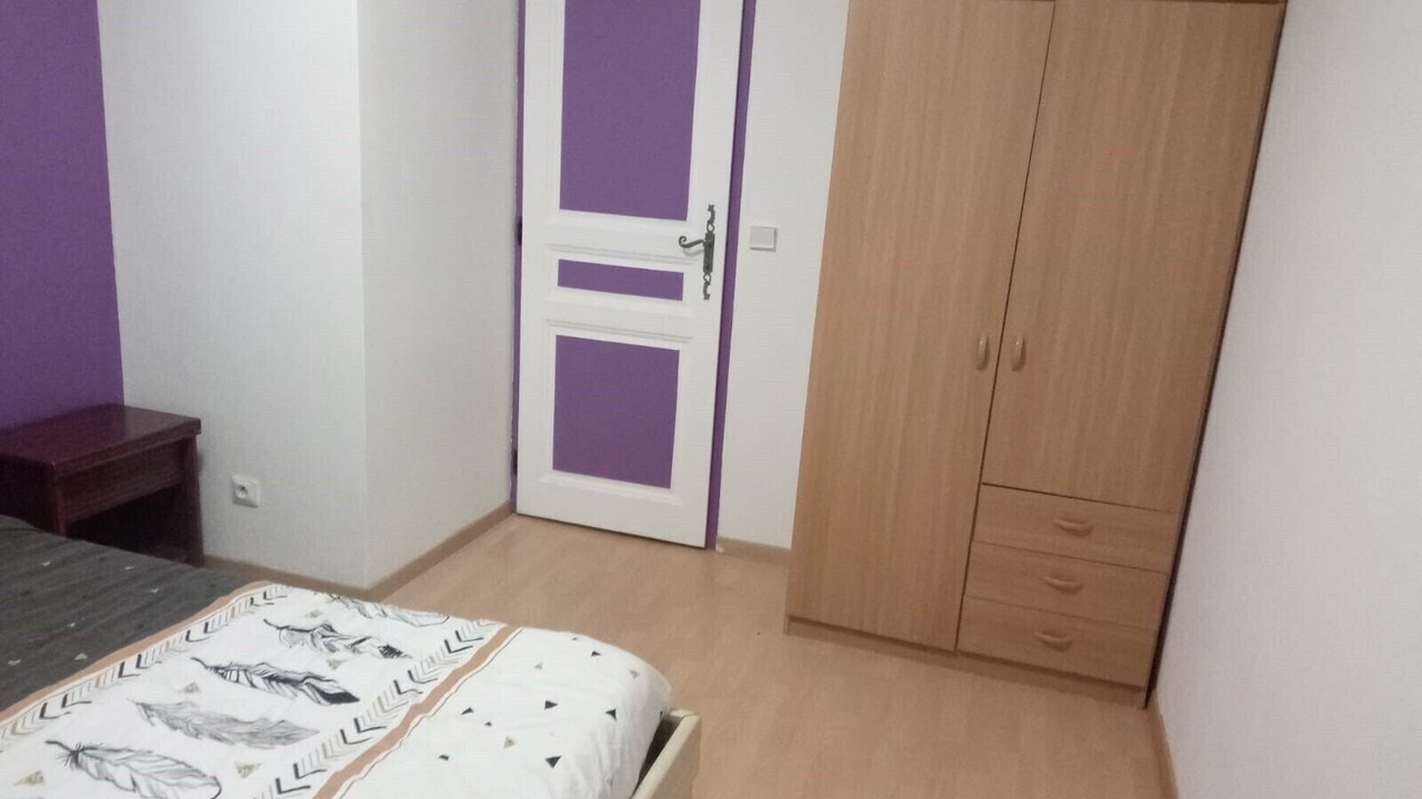 Photo of Others in Peron