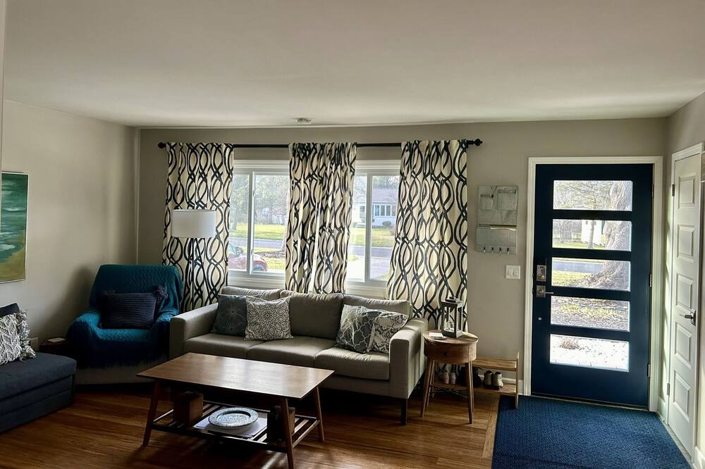 Photo of Livingroom in Pittsford