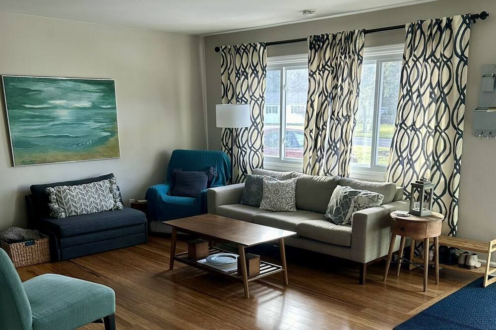 Photo of Livingroom in Pittsford