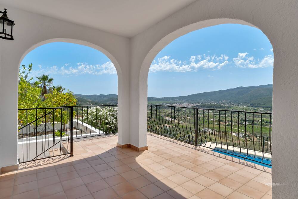 Photo of Outdoor in Jalon