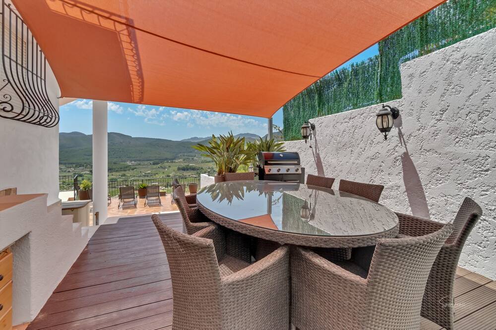 Photo of Outdoor in Jalon