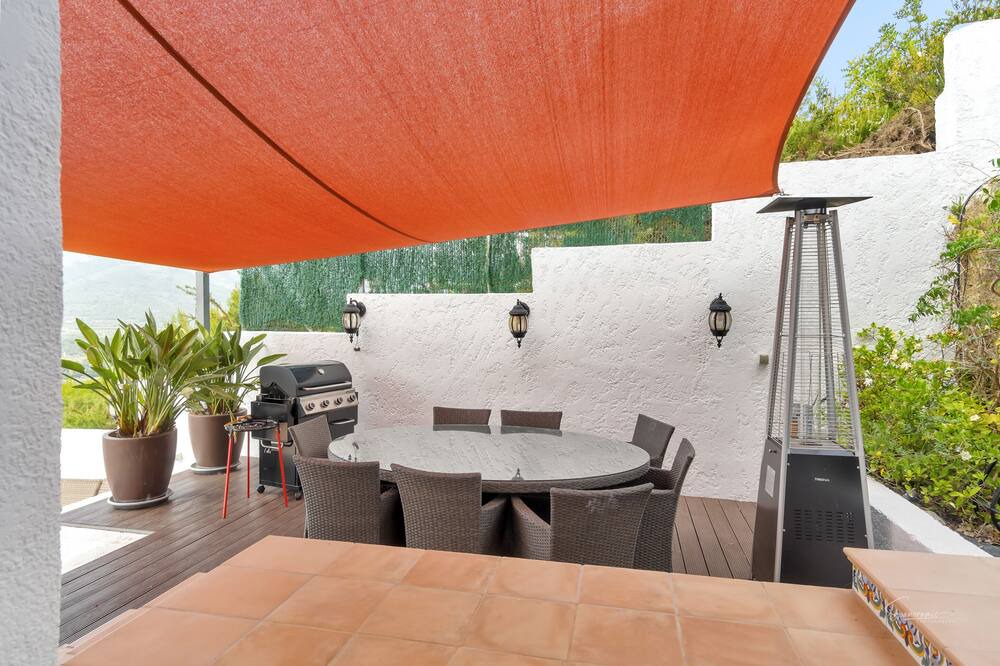 Photo of Outdoor in Jalon