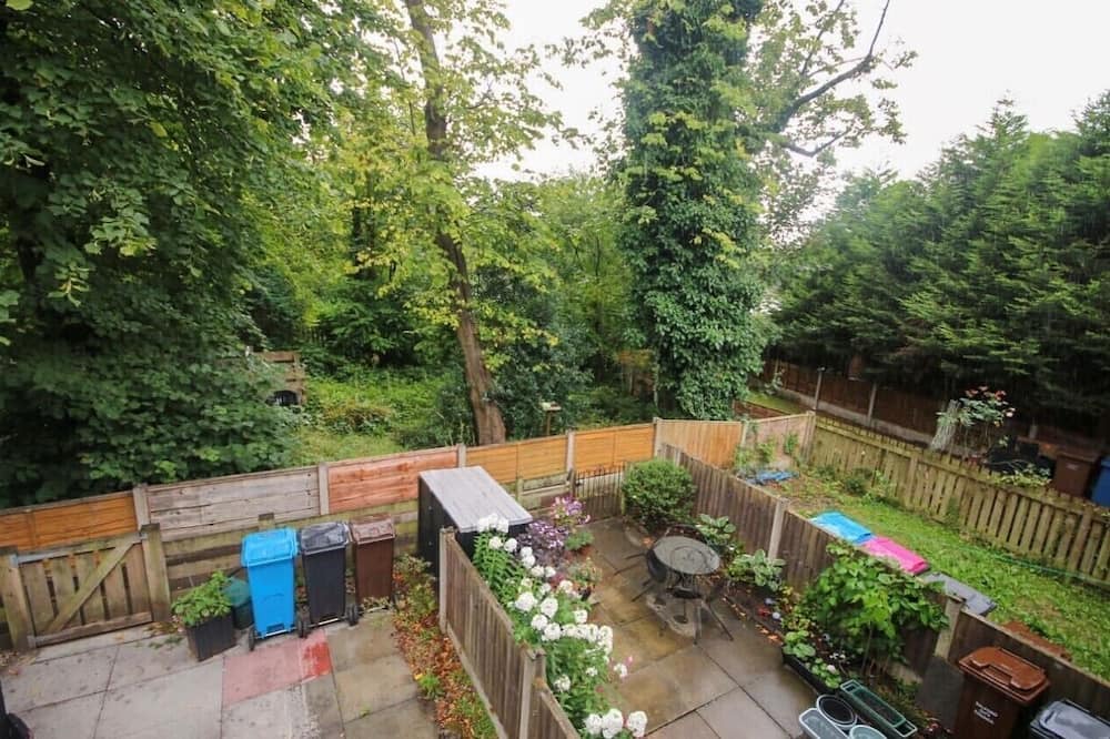 Photo of Outdoor in Eccles