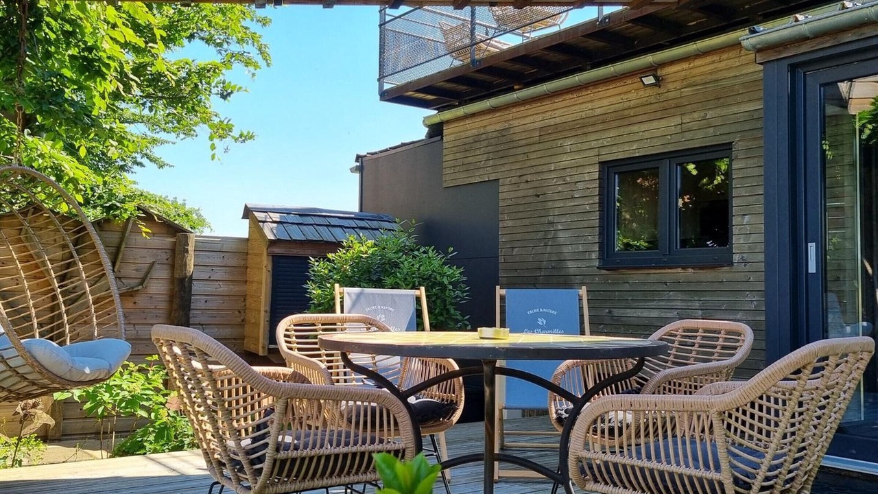 Photo of Patio Balcony in Dompierre-sur-Helpe