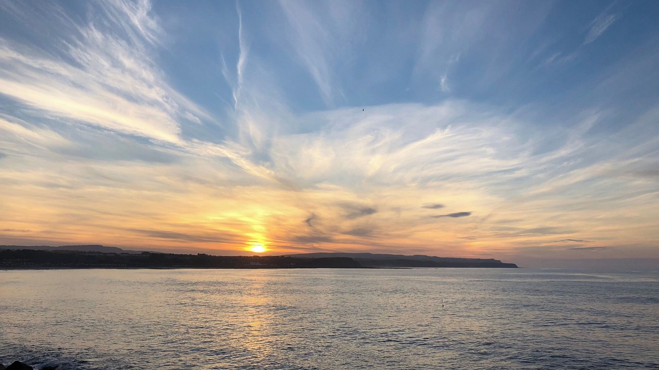 Photo of Others in Cayton Bay