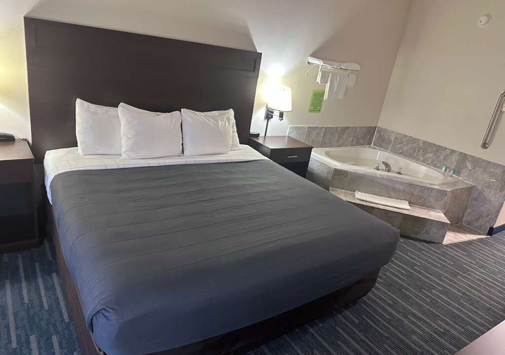 Photo of Bedroom in Ocean Shores