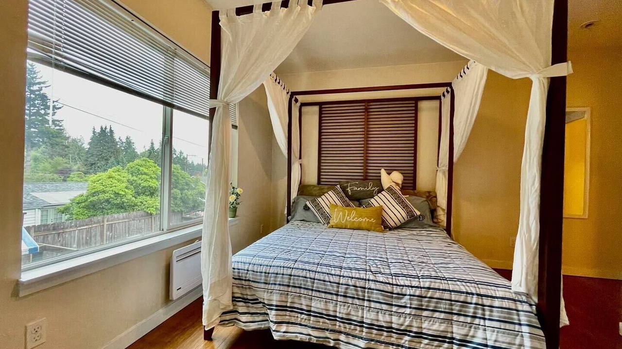 Photo of Others in Haller Lake